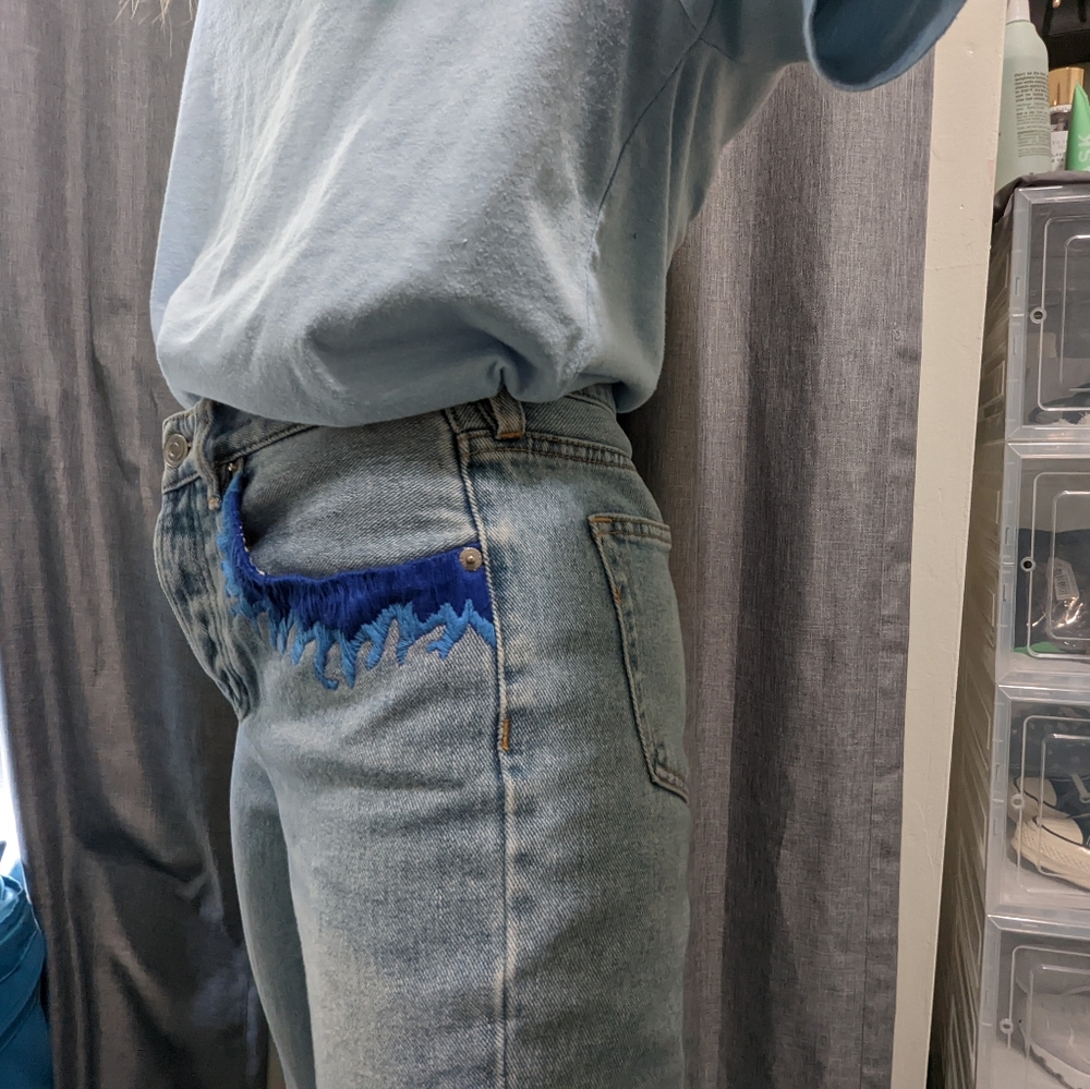 Melvin Embroidery Jeans Brandy Melville Button Fly Jeans